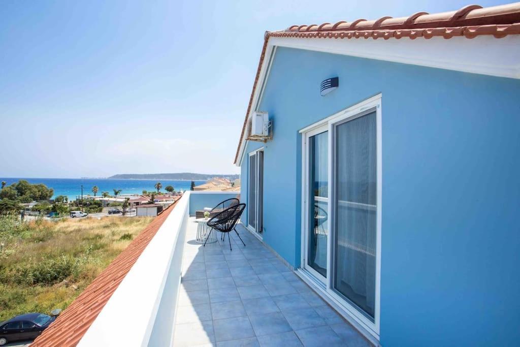 Megat Seaview And Seaside Apartments 이알리소스 외부 사진